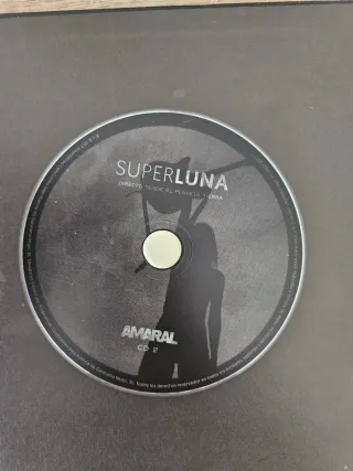Amaral Súper Luna Libro + 2 CDs