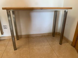 Mesa de trabajo madera y metal Medidas: 108x50x77