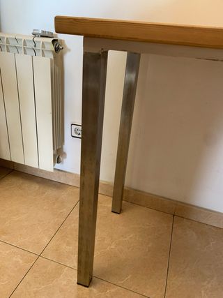 Mesa de trabajo madera y metal Medidas: 108x50x77