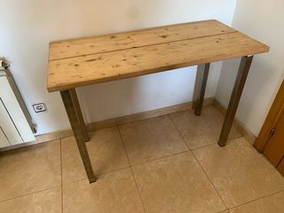 Mesa de trabajo madera y metal Medidas: 108x50x77