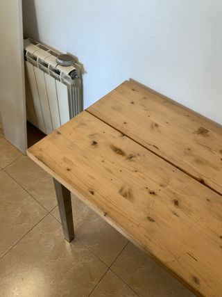 Mesa de trabajo madera y metal Medidas: 108x50x77
