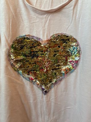 Camiseta Corazón Lentejuelas Multicolor