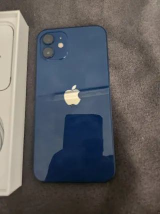 iPhone 12 Azul Como Nuevo
