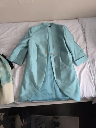 Vestido y chaqueta fiesta Carolina Morato Beige/Az