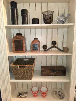 Jarrones decorativos de madera y cerámica