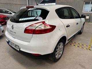 Renault Megane 1.6 16v 100Cv