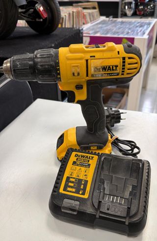 TALADRO DEWALT DCD776 + BAT 2.0AH 18AH