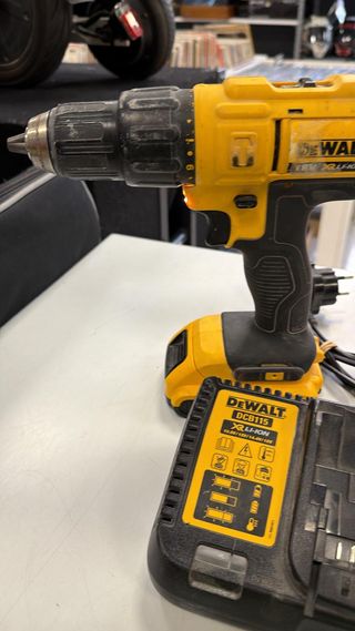 TALADRO DEWALT DCD776 + BAT 2.0AH 18AH
