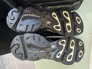 New Balance 1000 Talla 42 Negro