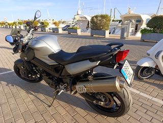 BMW F800R Naked Plata/Negra