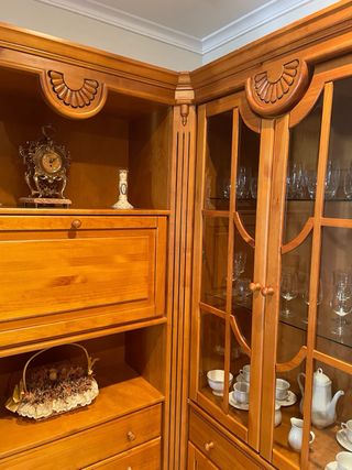 Mueble de salón librería de madera natural