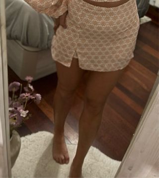 Falda flores Pull & Bear