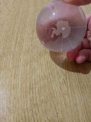 Mappamondo in vetro