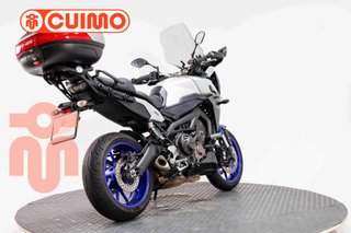 YAMAHA MT 09 TRACER