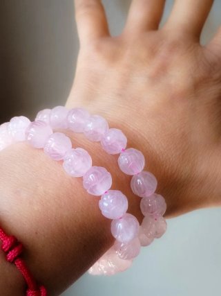 Pulsera Cuarzo Rosa Flor Tallada