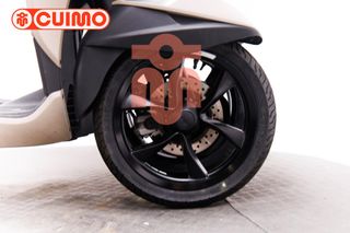 YAMAHA TRICITY 125