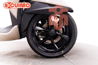 YAMAHA TRICITY 125