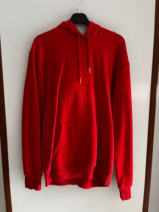 Sudadera Roja con Capucha
