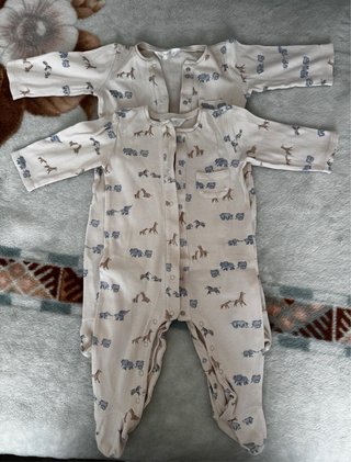 Lote 8 Pijamas Bebé gemelos Mayoral 6-9 Meses