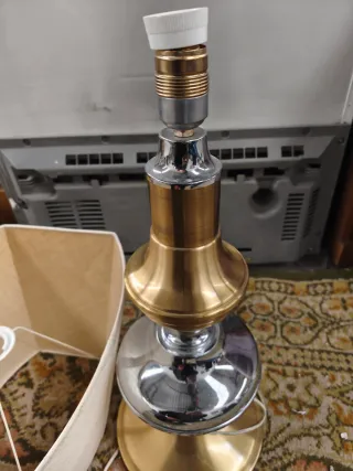 Lámpara de mesa vintage metal dorado y plateado