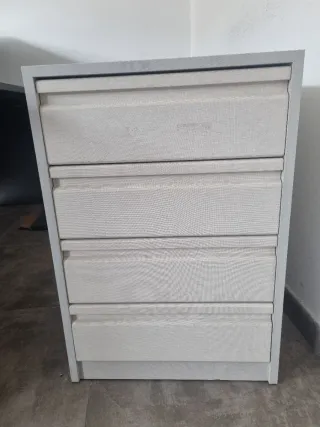 Mueble cajonera beige y gris