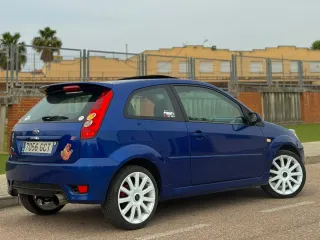 FORD FIESTA ST