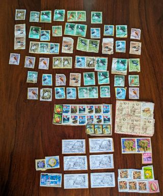 Precioso Lote Vintage – 96 Sellos Internacionales