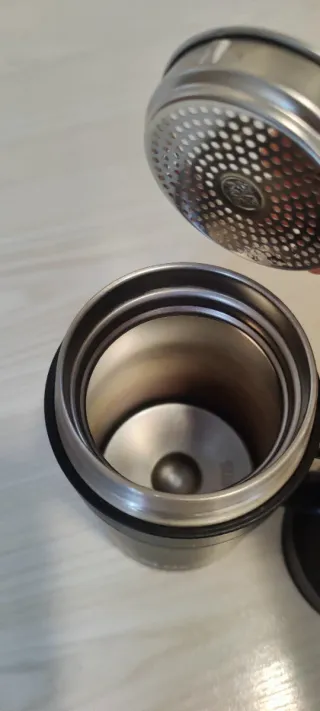 Taza Térmica GIANXI Negra con Tapa