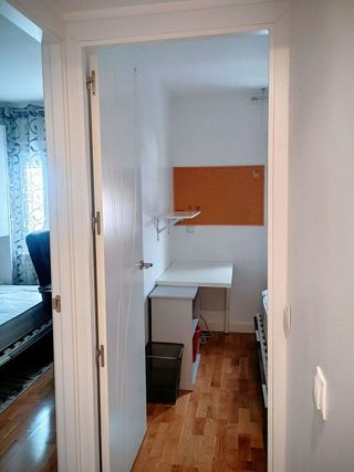 Piso en venta en Apóstol Santiago en Madrid