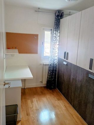 Piso en venta en Apóstol Santiago en Madrid