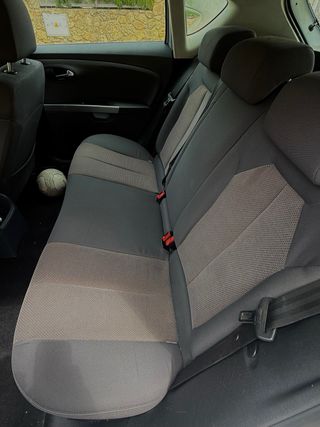 SEAT Leon 1.9 tdi distribucion y embrague nuevos