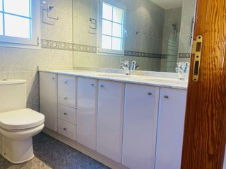 Chalet en alquiler en Elviria en Marbella