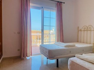 Chalet en alquiler en Elviria en Marbella