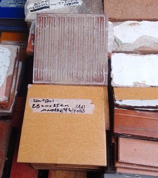 lote de baldosas cerámicas