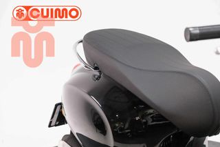 VESPA PRIMAVERA 125