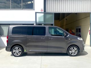 Peugeot Traveller 2020