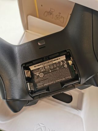 Mando Xbox Carbon Black Inalámbrico