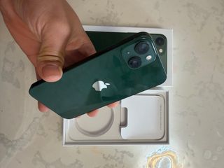 iPhone 13 Verde