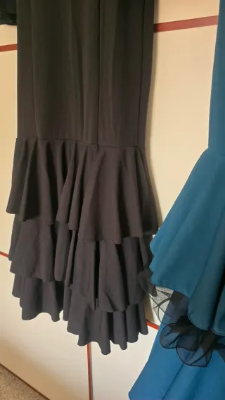 2 Trajes de flamenca negro y azul