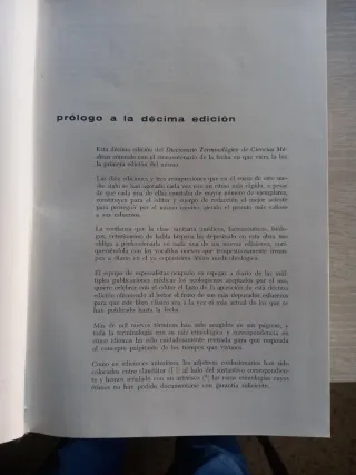 Diccionario terminologico de ciencias medicas