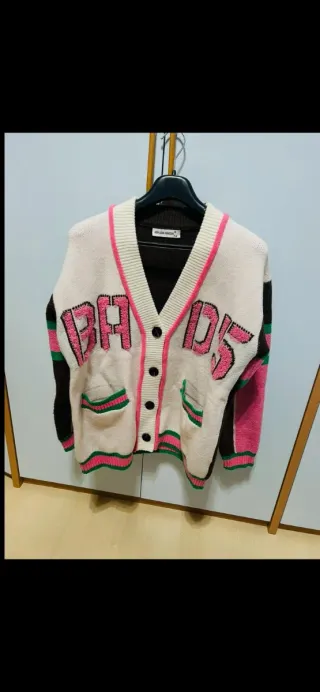 Cardigan taglia unica indossato una volta