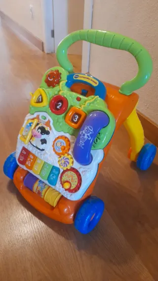 Correpasillos Vtech con actividades