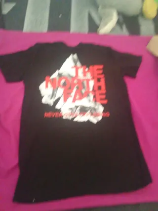 Camiseta The North Face Negra Talla S