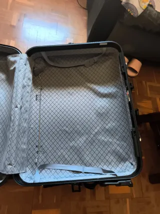 Maleta Rígida Simba Negra con Perchas 55*20*65