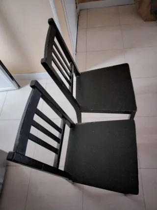 Mesa de comedor mas 4 sillas 118x74