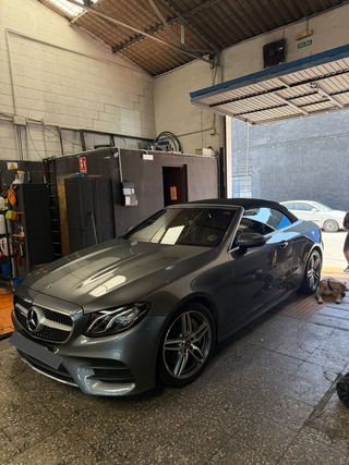 Mercedes E350 Cabrio 2020 AMG Line, automático