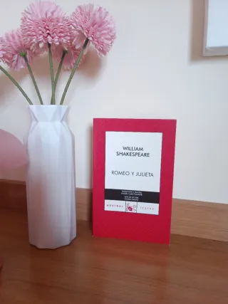 Romeo y julieta (AUSTRAL 70 AÑOS)