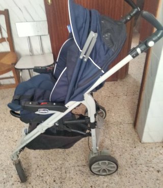 Cochecito y silla de paseo Chicco Living