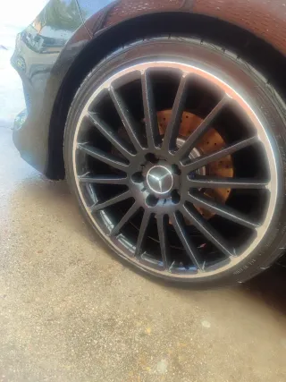 4 Llantas multirradio AMG
