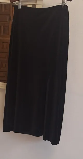 Falda Zara Terciopelo Negro Cintura Elástica